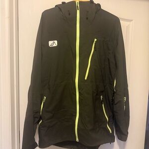 Strafe  Men's Black Jacket with Bright Yellow Accents